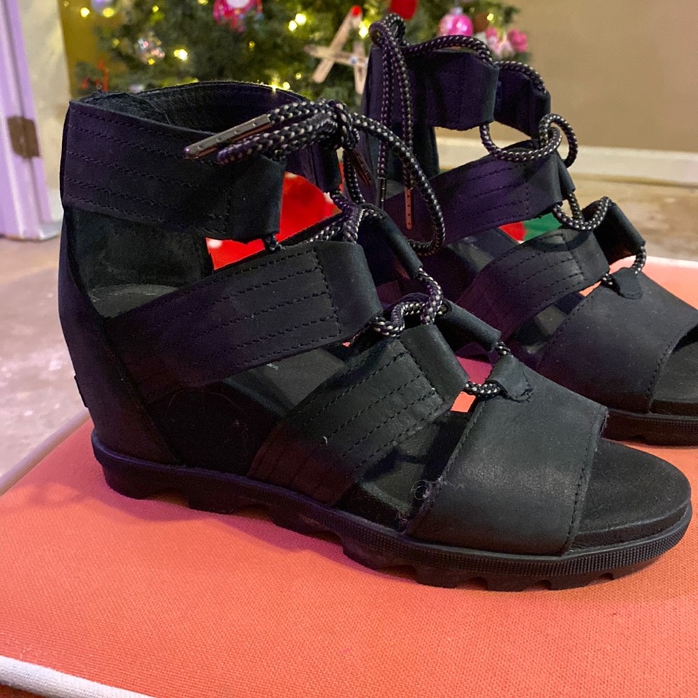 Lace up wedge, open toed black sandals. Worn once